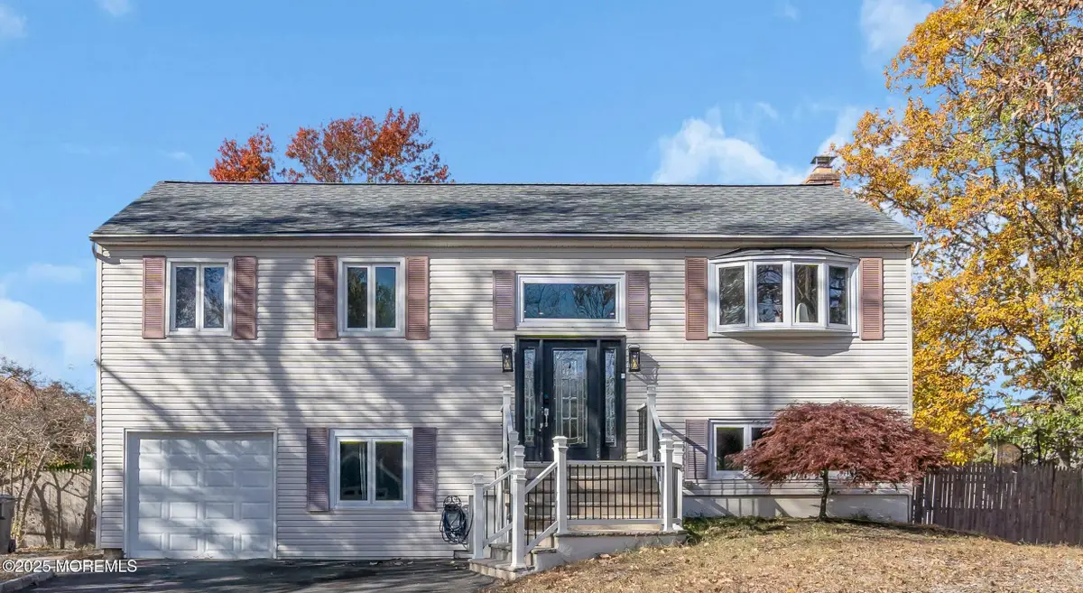 904 Tudor Drive, Toms River, NJ 08753 - Image #1