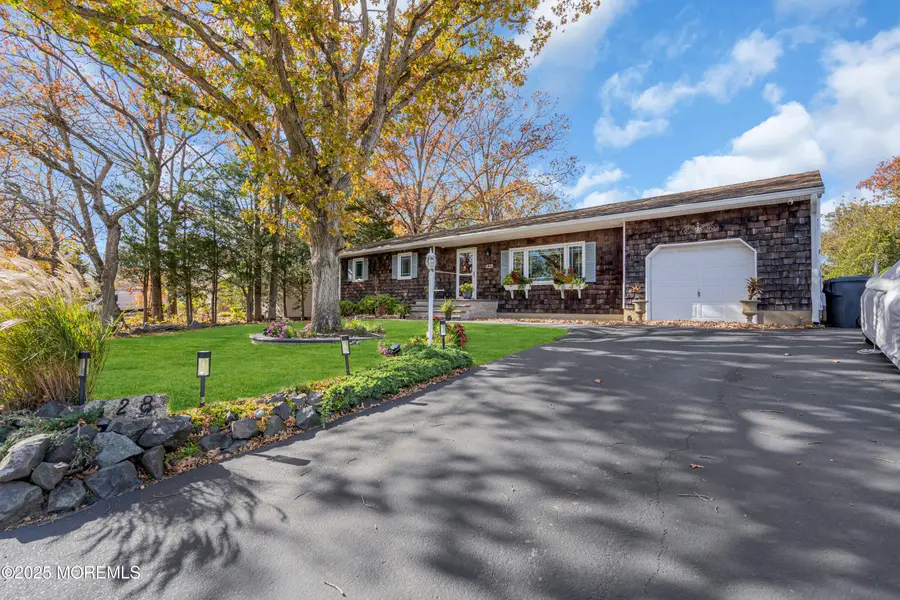 428 Cornell Drive, Brick, NJ 08723 - Image #2