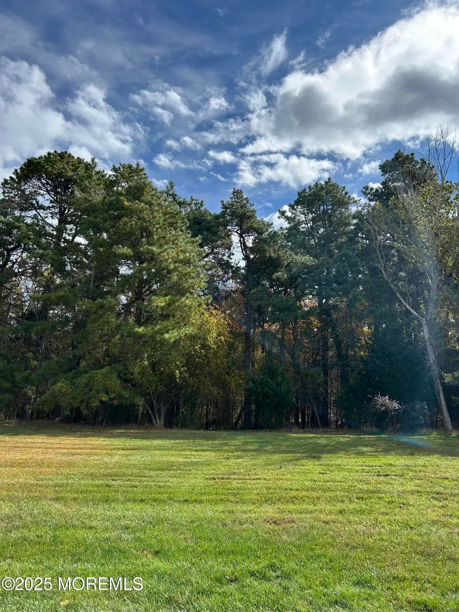 199 Cabrillo Boulevard, Toms River, NJ 08757 - Image #3