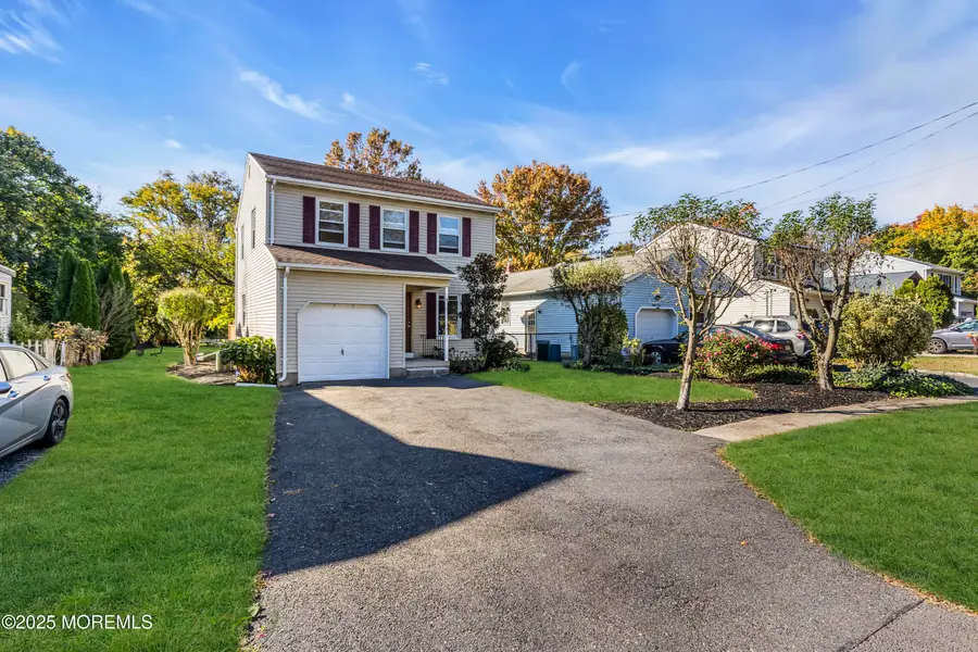 82 Stokes Street, Freehold, NJ 07728 - Image #3