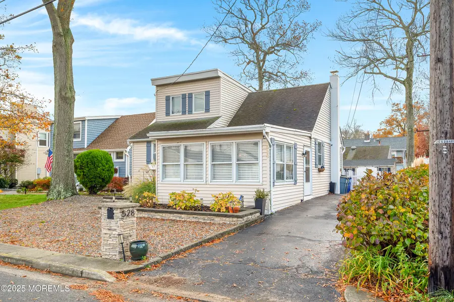 528 Delaware Avenue, Point Pleasant, NJ 08742 - Image #2