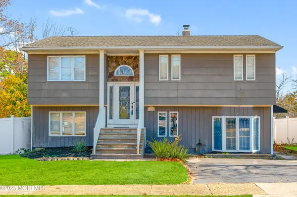 621 Illinois Avenue, Brick, NJ 08724