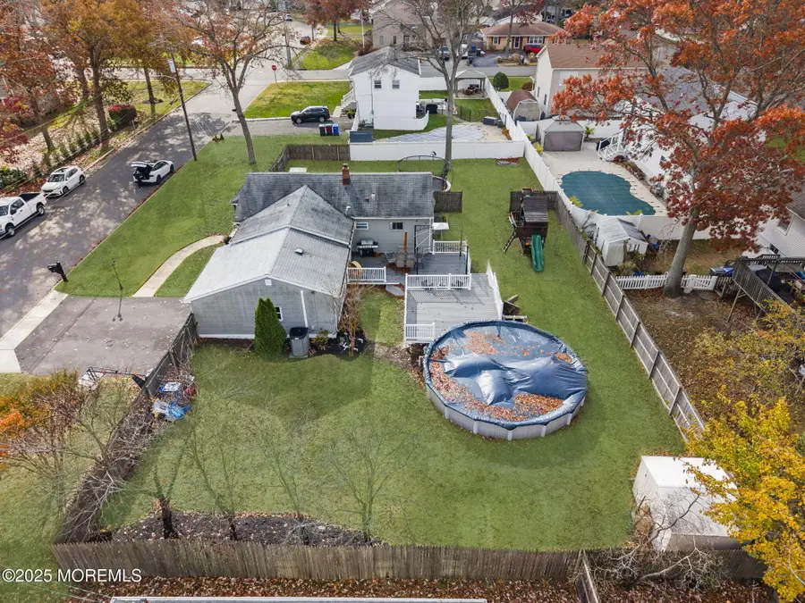 72 Shasta Lane, Toms River, NJ 08753 - Image #3