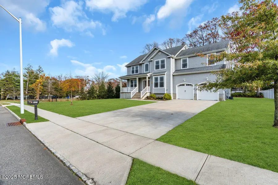 825 Ethan Court, Toms River, NJ 08753 - Image #3