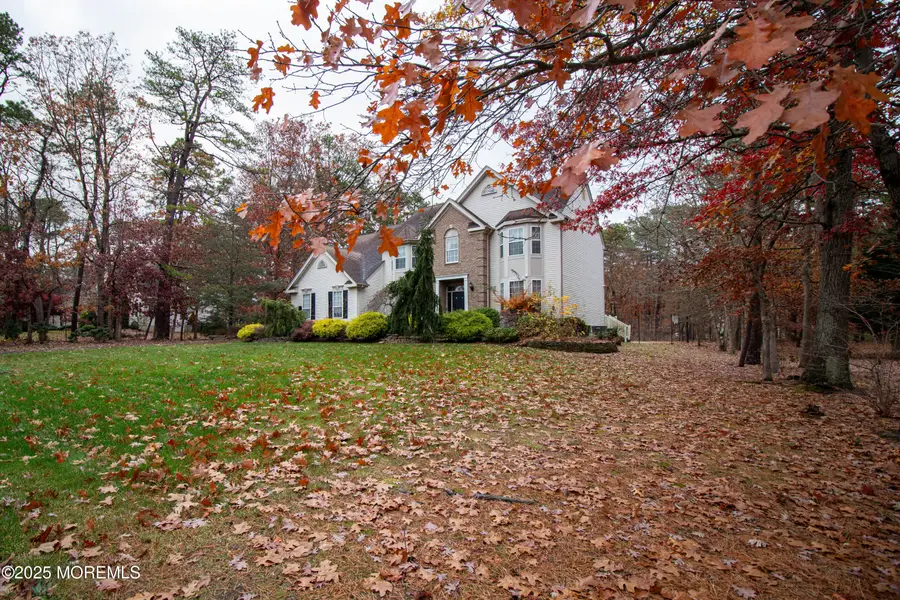 102 Erin Drive, Jackson, NJ 08527 - Image #2