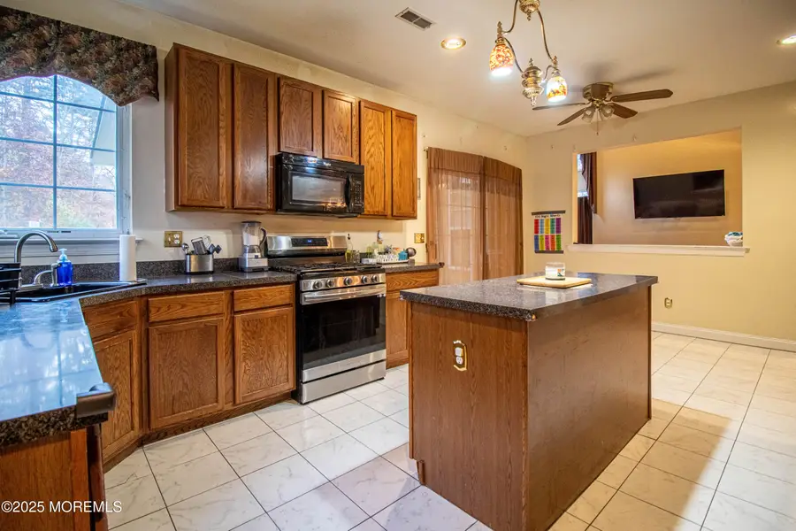 102 Erin Drive, Jackson, NJ 08527 - Image #3