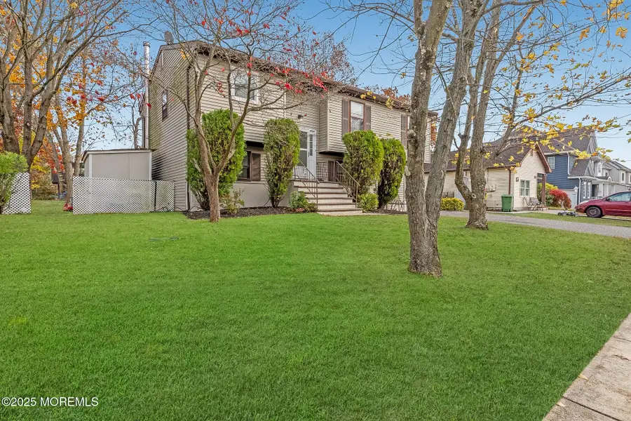 883 Morris Avenue, Lakewood, NJ 08701 - Image #3