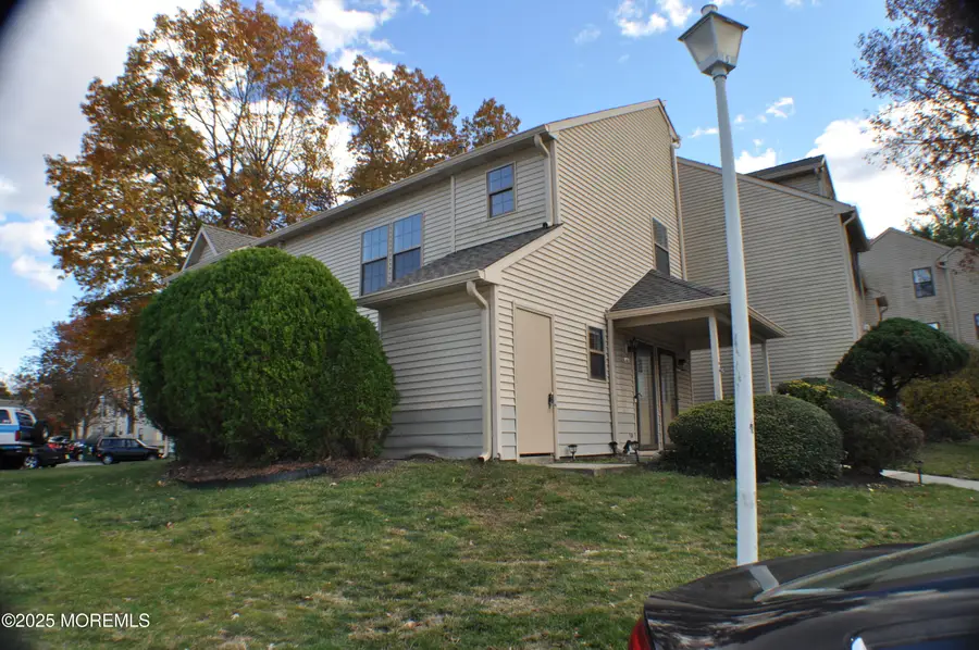 2001 Begonia Court, Jackson, NJ 08527 - Image #3