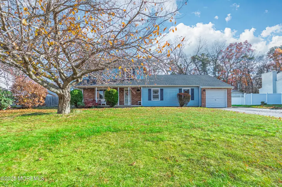 147 Foxhollow Drive, Lanoka Harbor, NJ 08734 - Image #2