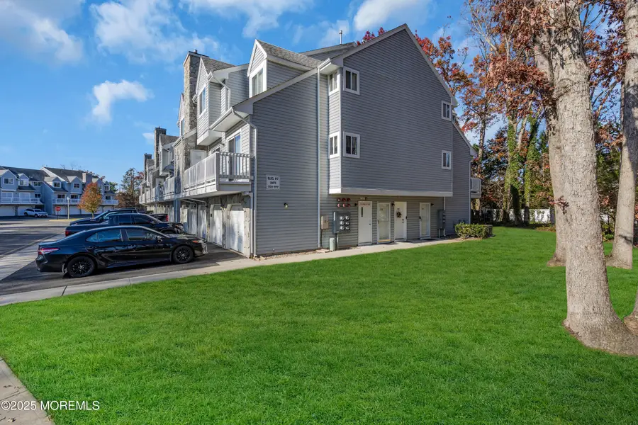 1701 Arthur Street, Toms River, NJ 08755 - Image #3