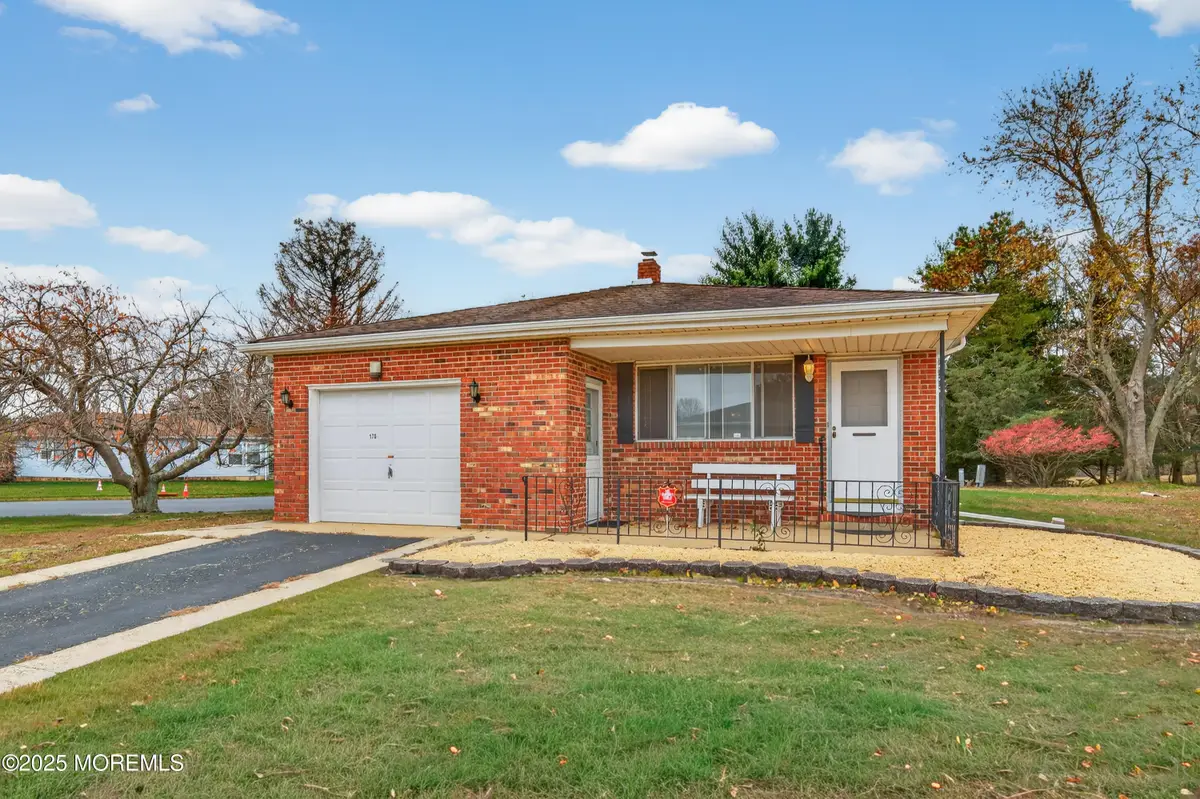 170 Port Royal Drive, Toms River, NJ 08757 - Image #1