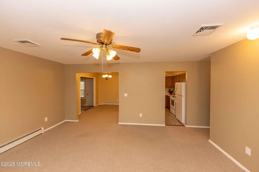 31 Southampton Road, Toms River, NJ 08757 - Image #2