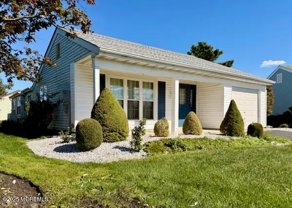 5 Carol Court, Manchester, NJ 08759