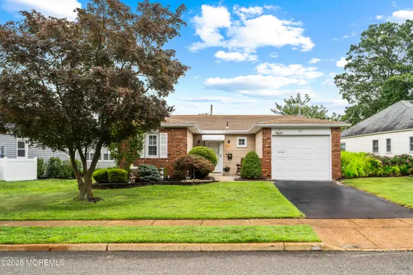 65 Central Boulevard, Brick, NJ 08723