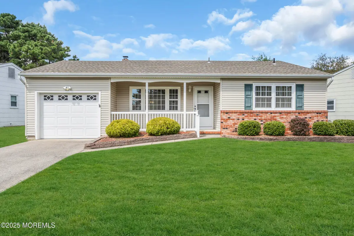 162 Castleton Drive, Toms River, NJ 08757 - Image #1