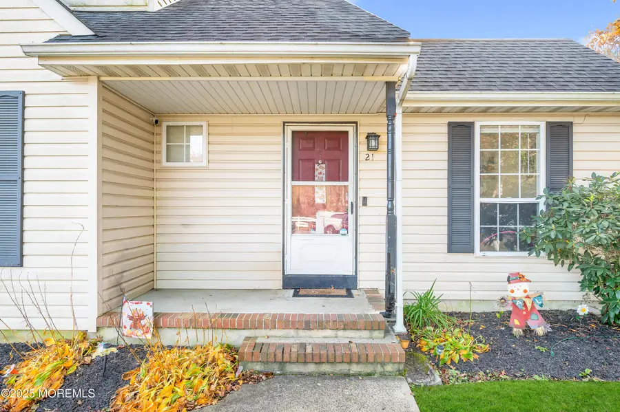 21 Shelli Terrace, Barnegat, NJ 08005 - Image #3