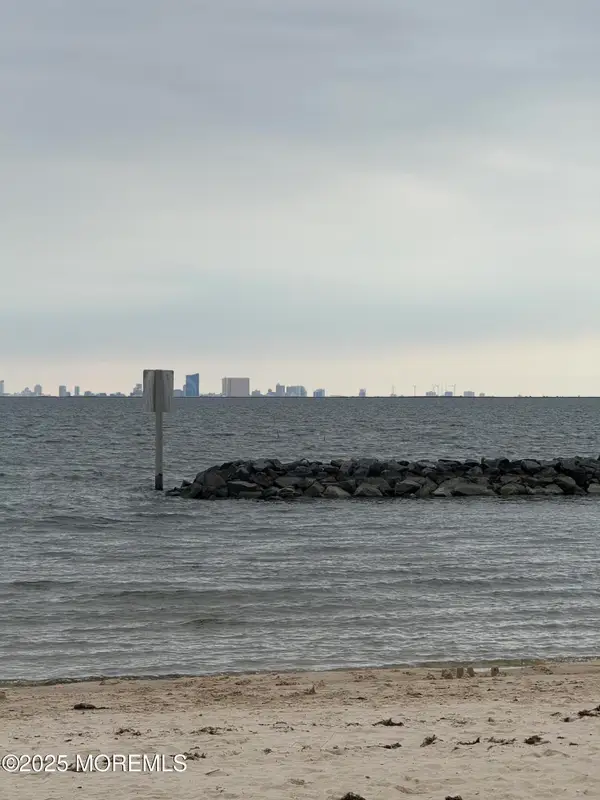 1427 Radio Road, Little Egg Harbor, NJ 08087