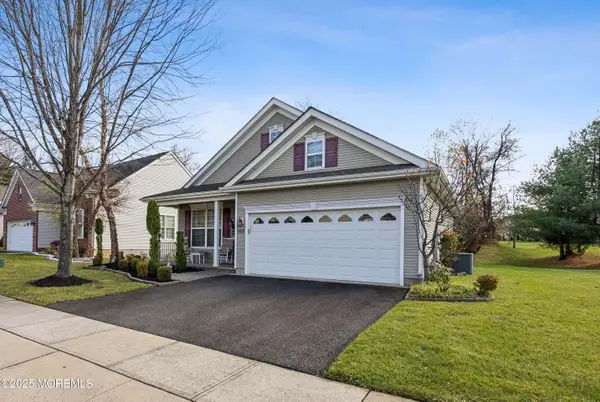 149 Wintergreen Drive, Manalapan, NJ 07726