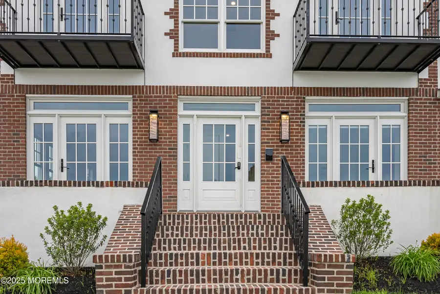 205 Edgemont Drive #1, Loch Arbour, NJ 07711 - Image #3