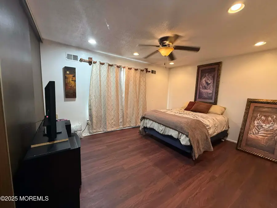 1557 Alamitos Drive, Lakewood, NJ 08701 - Image #2