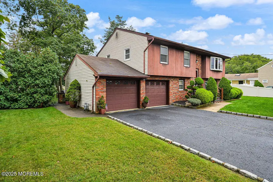 308 Stone Road, Hazlet, NJ 07730 - Image #3