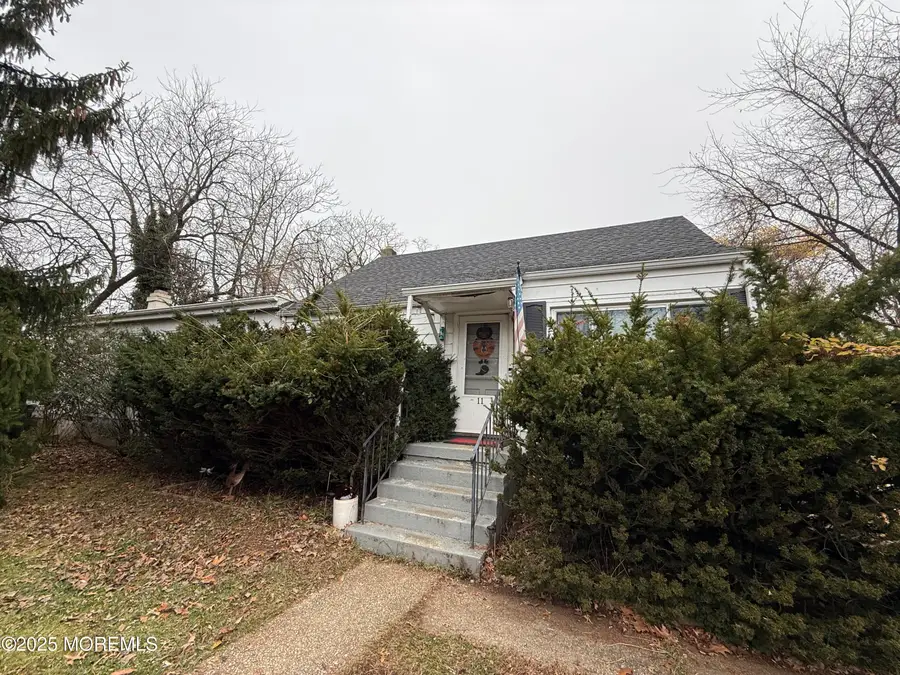 11 Schuber Place, Eatontown, NJ 07724 - Image #2