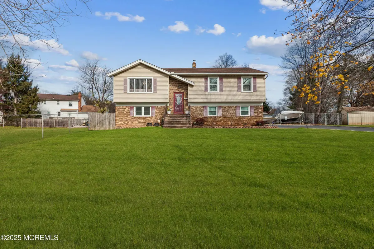 27 Dorset Court, Franklin Township, NJ 08873 - Image #1