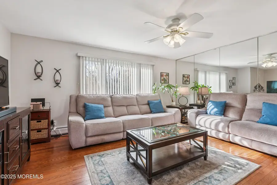 27 Dorset Court, Franklin Township, NJ 08873 - Image #3