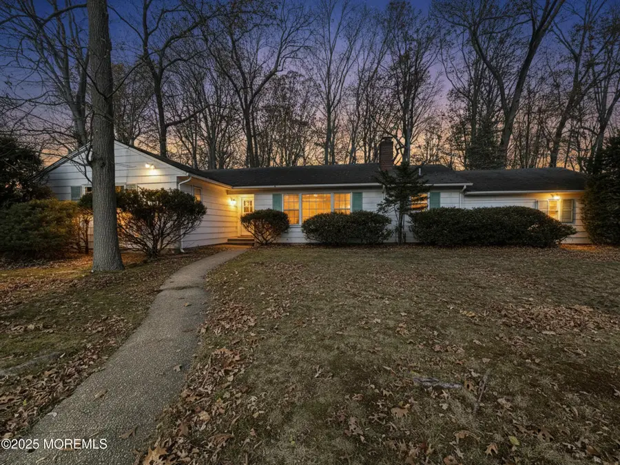 35 Woodland Drive, Middletown, NJ 07748 - Image #2