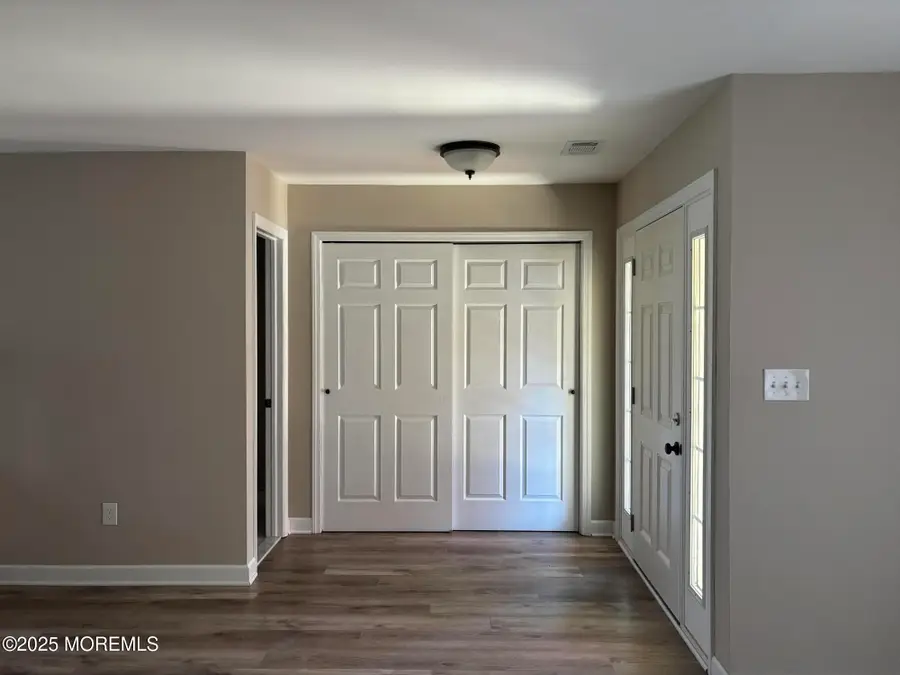 248 Larchwood Court, Howell, NJ 07731 - Image #3