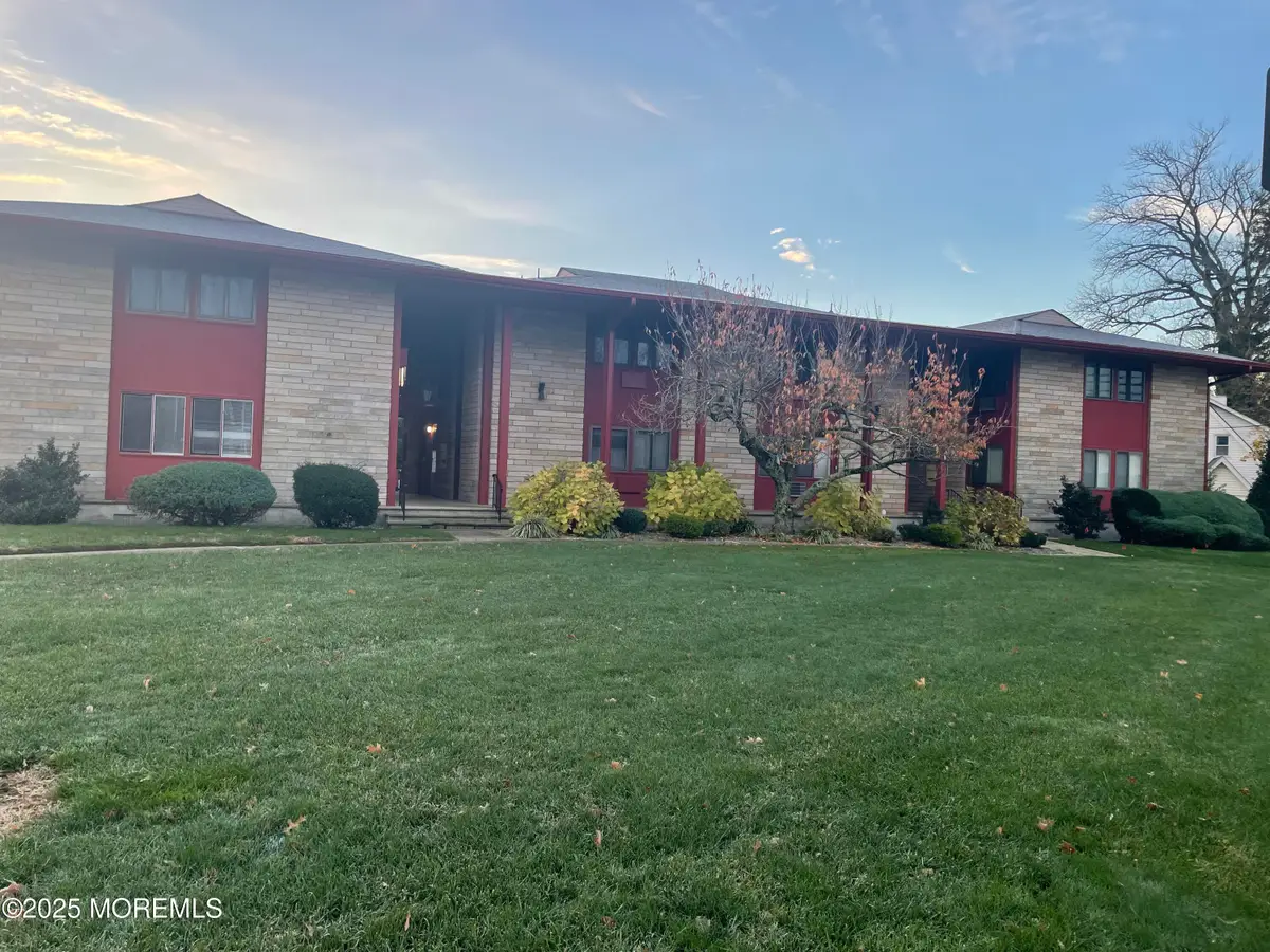 530 Highway 71 #4, Spring Lake Heights, NJ 07762 - Image #1