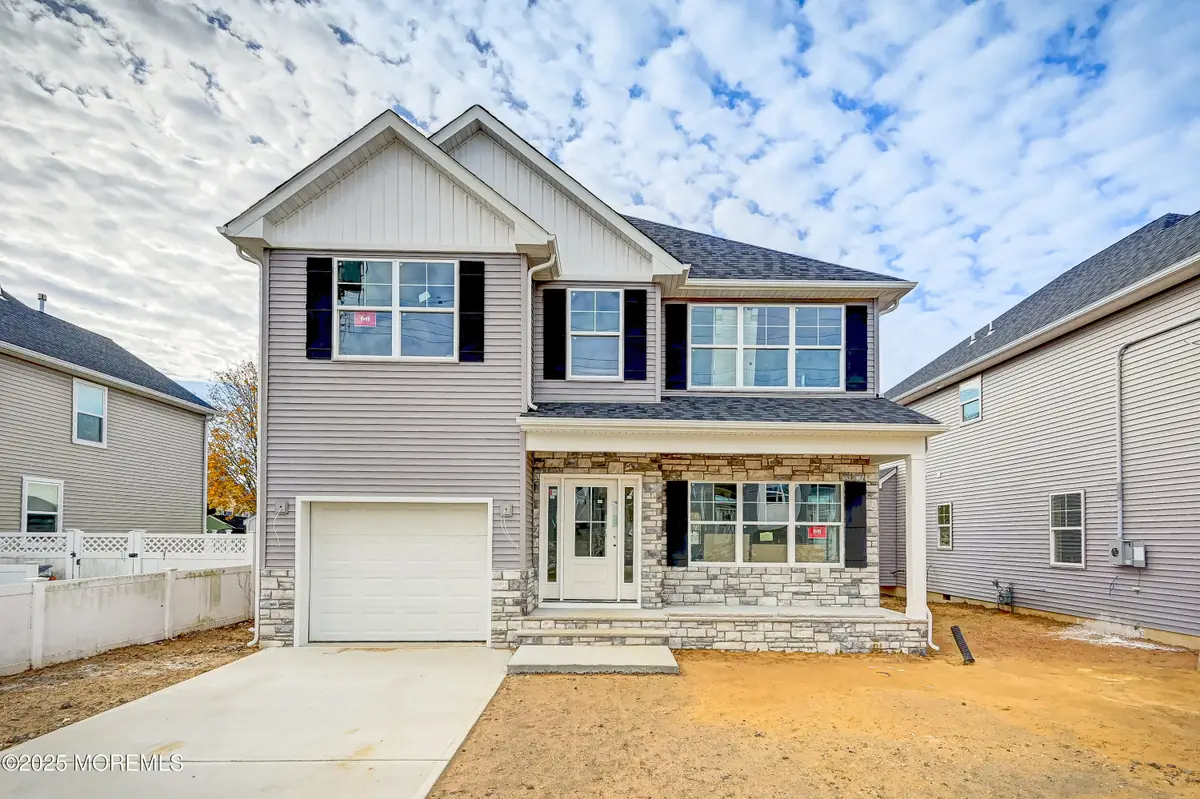 74 Manchester Avenue, Keyport, NJ 07735 - Image #1