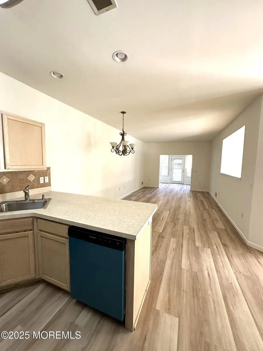 33 Deerchase Lane, Lakewood, NJ 08701 - Image #3