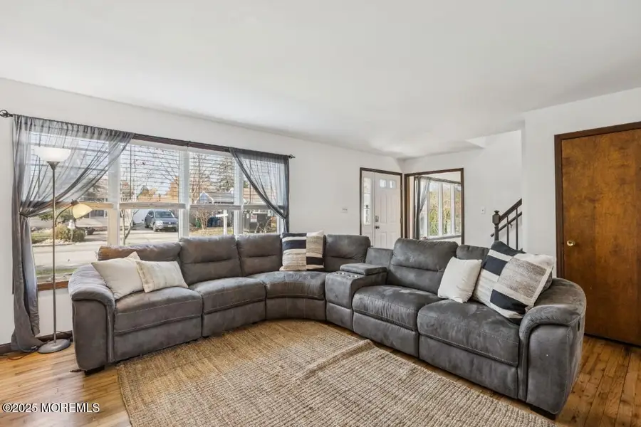 411 Pacific Avenue, Beachwood, NJ 08722 - Image #2