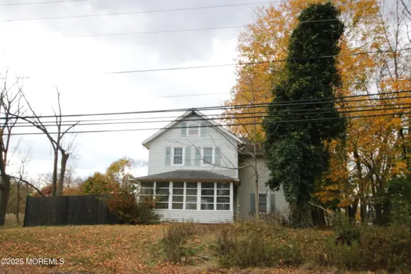 58 Monmouth Road, Eatontown, NJ 07724