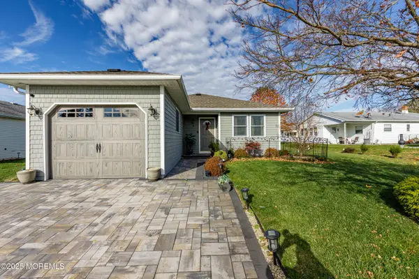 6 Bimini Drive, Toms River, NJ 08757