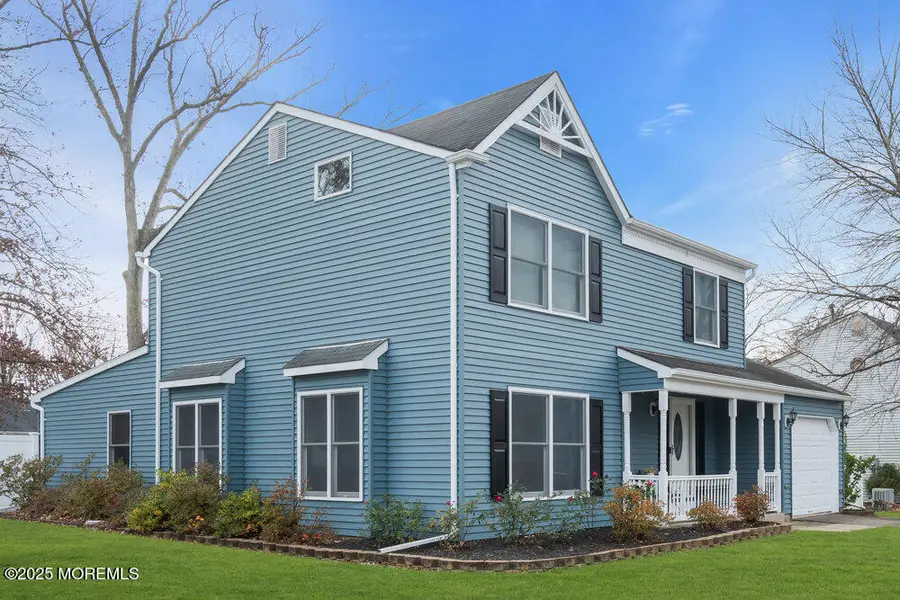 25 Concord Circle, Howell, NJ 07731 - Image #2