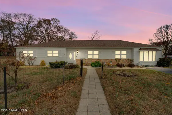 8 Knox Boulevard, Neptune Township, NJ 07753