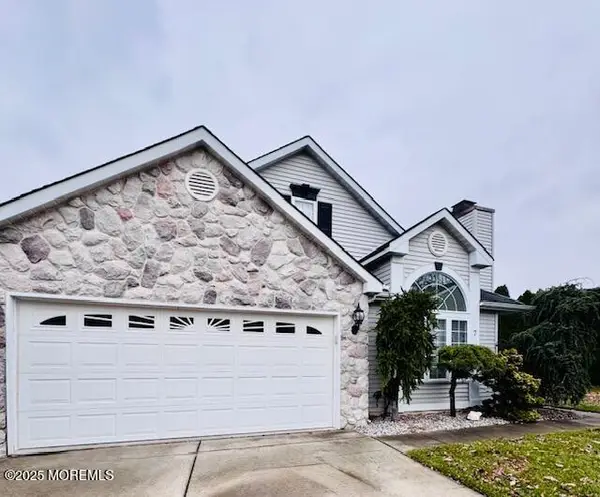 7 Regent Square, Jackson, NJ 08527