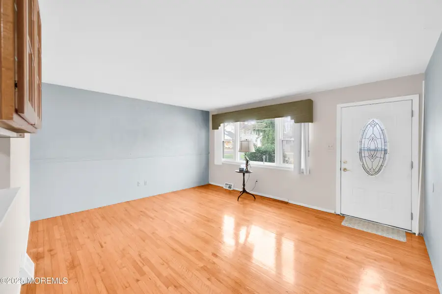 905 Wall Road, Spring Lake Heights, NJ 07762 - Image #3