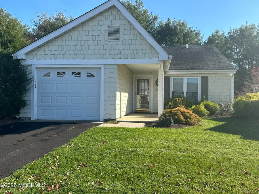 21 Harrogate Lane, Manchester Township, NJ 08759 - Image #2