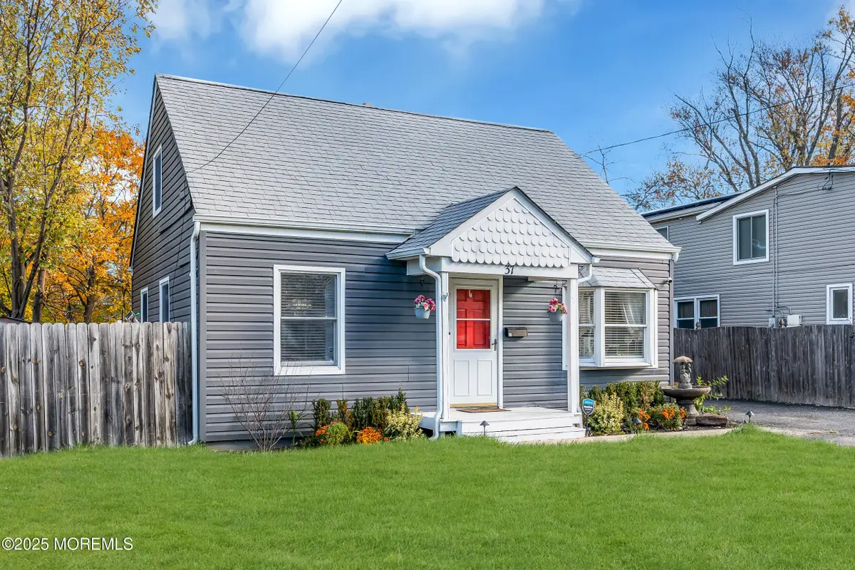 37 New Brunswick Avenue, Matawan, NJ 07747 - Image #1