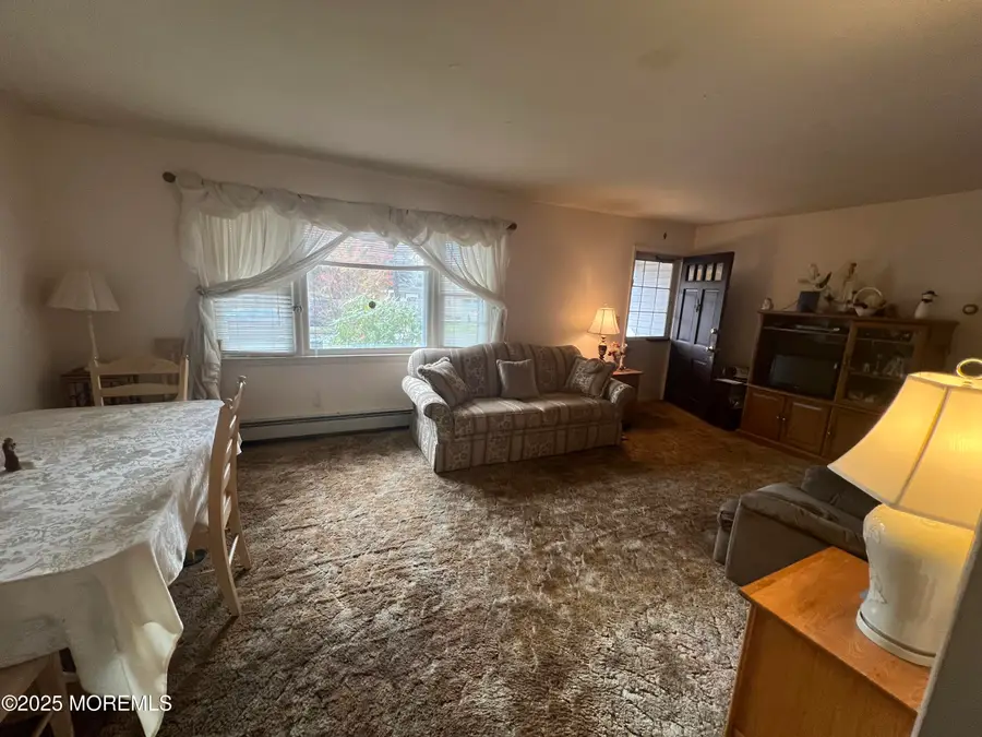 17 Helen Avenue, Freehold, NJ 07728 - Image #2