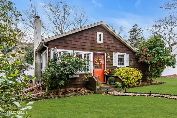 327 Iroquois Drive, Brick, NJ 08724