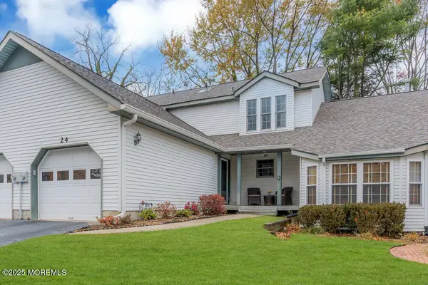 24 Old Mill Court, Wall, NJ 07719