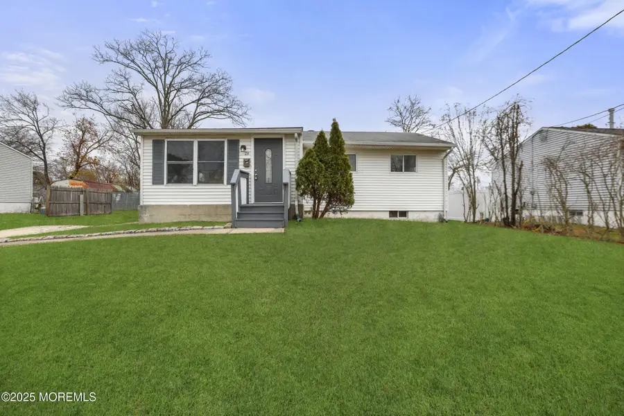 28 Brandies Road, Toms River, NJ 08757 - Image #2