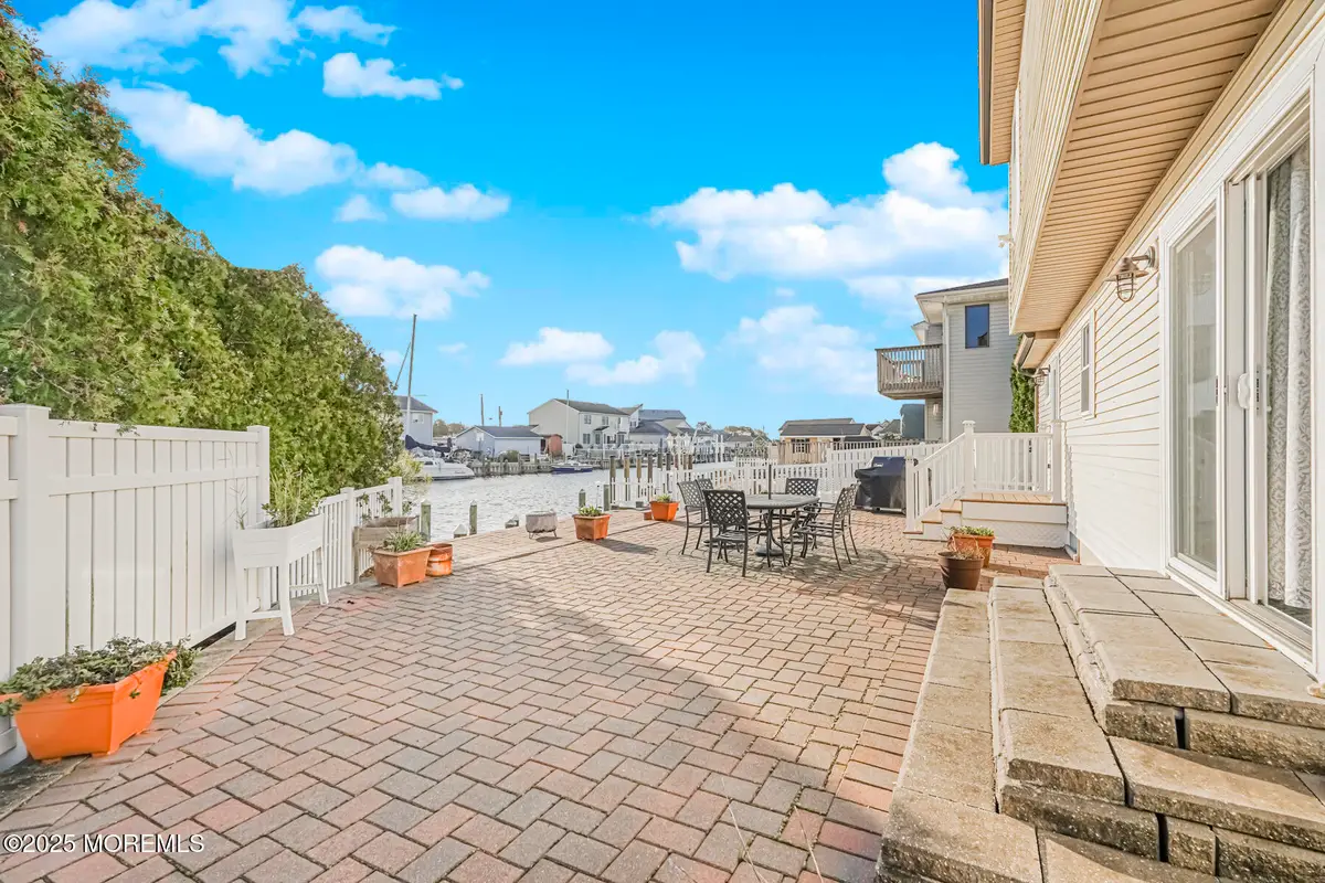 1001 Painter Pt, Lanoka Harbor, NJ 08734 - Image #1