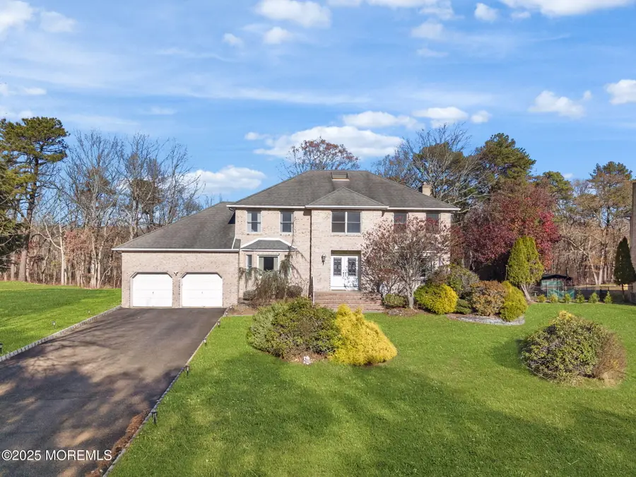22 Denise Court, Manalapan Township, NJ 07726 - Image #2