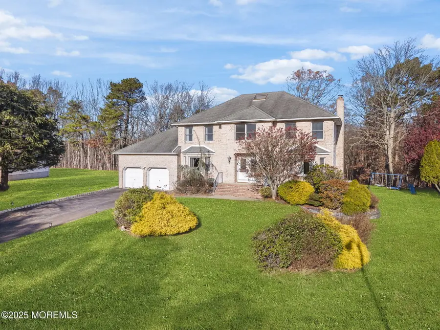 22 Denise Court, Manalapan Township, NJ 07726 - Image #3