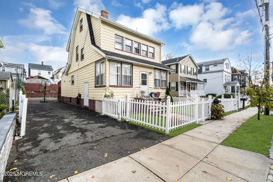 110 Whittlesey Avenue, West Orange, NJ 07052 - Image #3